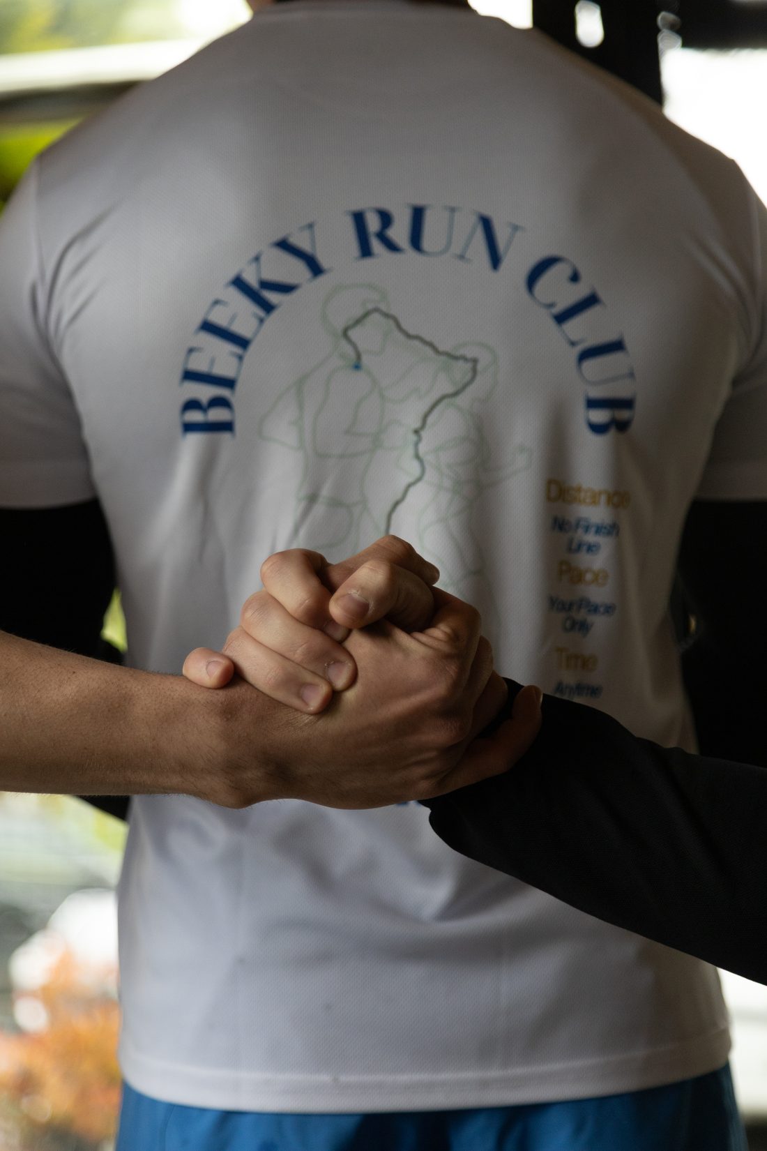 Beeky Run Club forması